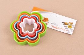 Set 5 cortantes reposteria plastico  FLOR